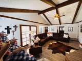 2560 Chestnut Street - Photo 33