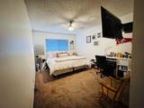 2560 Chestnut Street - Photo 38