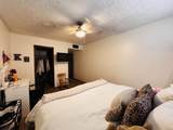 2560 Chestnut Street - Photo 39