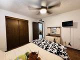 2560 Chestnut Street - Photo 48