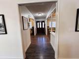 2560 Chestnut Street - Photo 57