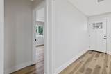 215 Lombardy Lane - Photo 15