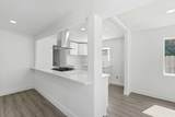 2225 Lamona Avenue - Photo 28