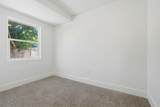 2225 Lamona Avenue - Photo 33