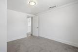 2225 Lamona Avenue - Photo 42