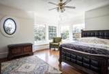 389 E Street - Photo 20