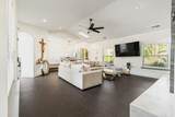 915-I Strathmore Avenue - Photo 10