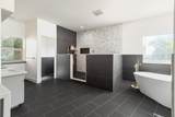 915-I Strathmore Avenue - Photo 18