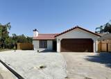 996 Petunia Street - Photo 1