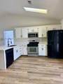 996 Petunia Street - Photo 4
