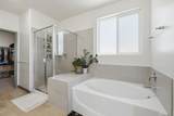 1977 Sherbrook Avenue - Photo 37