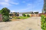 1383 Oaks Street - Photo 4