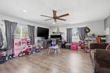 1311 Cain - Photo 20