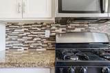 301 Oakland Street - Photo 12