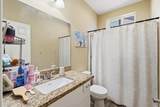 301 Oakland Street - Photo 15