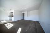 657-114 Parlier Avenue - Photo 2