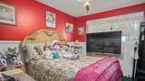 221 Beverly Street - Photo 9