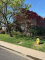 725 Silvervale Drive - Photo 3