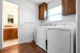 621 N Place - Photo 16