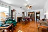 621 N Place - Photo 4