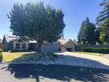 900 Oakwood Court - Photo 1
