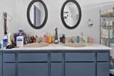 560 Manor Avenue - Photo 14