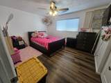 563 Walch Street - Photo 32