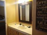 2459-10 Oaks Street - Photo 11