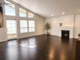 725 Silvervale Drive - Photo 2
