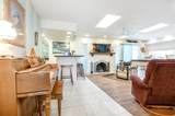 1546 Wellsley Street - Photo 18