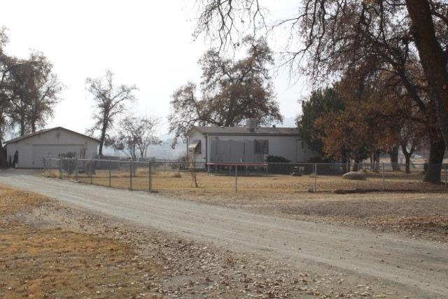 32821 Highway 190 - Photo 1