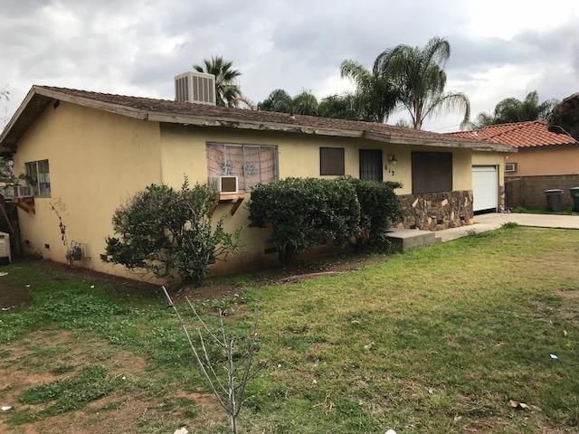 612 Palm Street - Photo 1