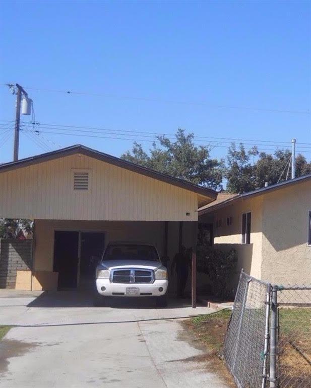 1301 Gowdy Street - Photo 1