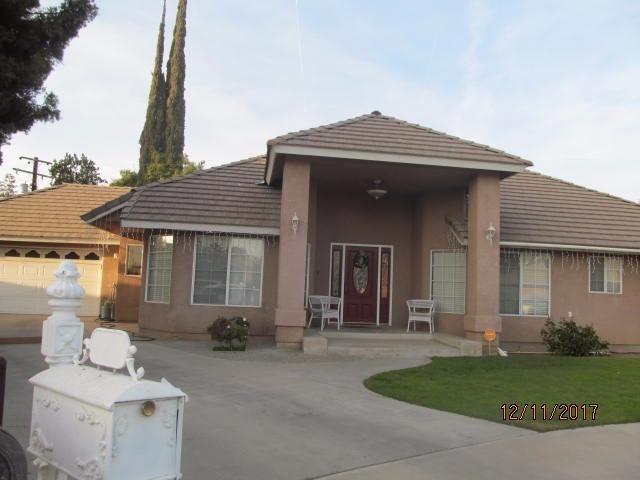 701 Kessing Place - Photo 1