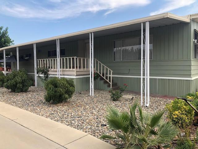 5505 Tulare Avenue - Photo 1