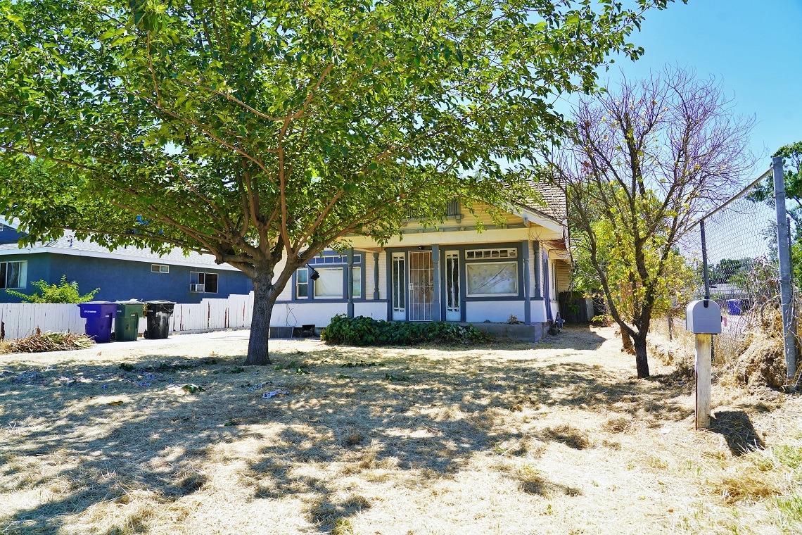 239 Braden Avenue - Photo 1