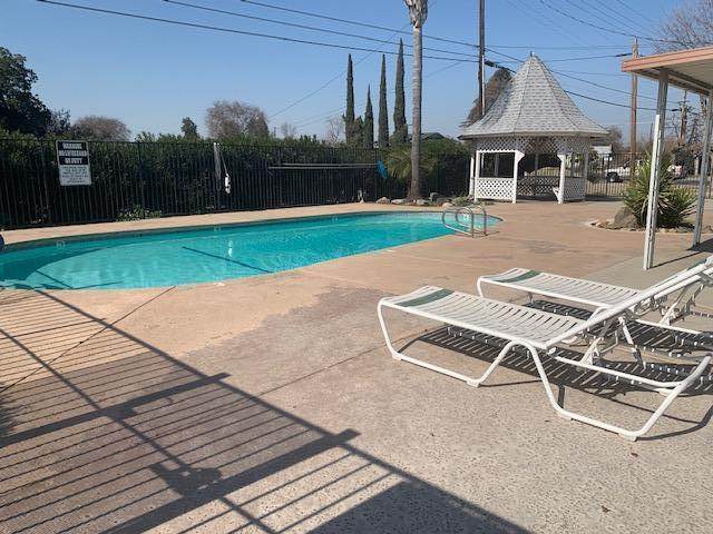 820 Chinowth Street - Photo 1
