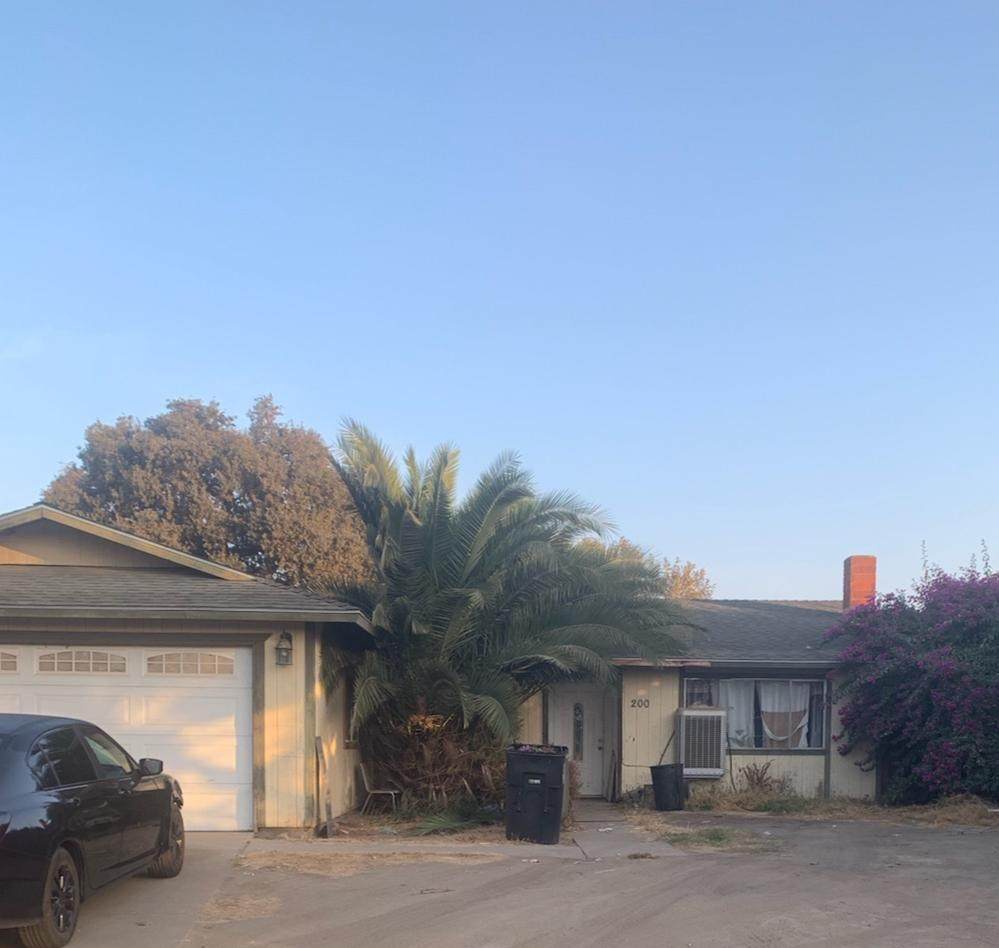 200 Modoc Avenue - Photo 1