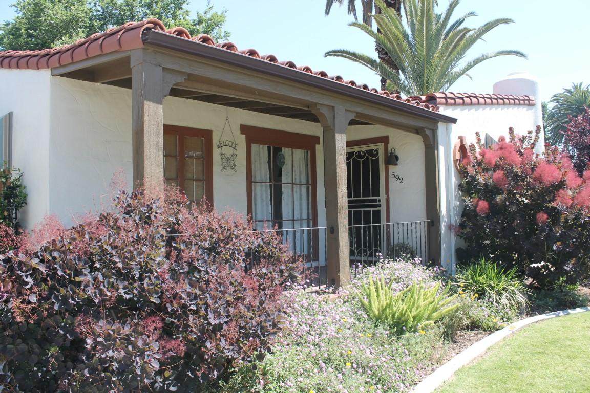 592 Mill Avenue - Photo 1