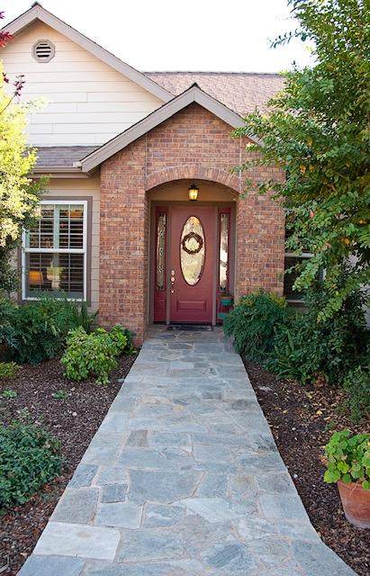142 Old Line Court - Photo 1