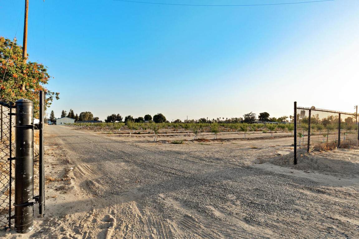 12711 Rose Avenue - Photo 1