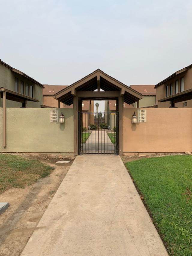 1112 Bel Aire Circle - Photo 1