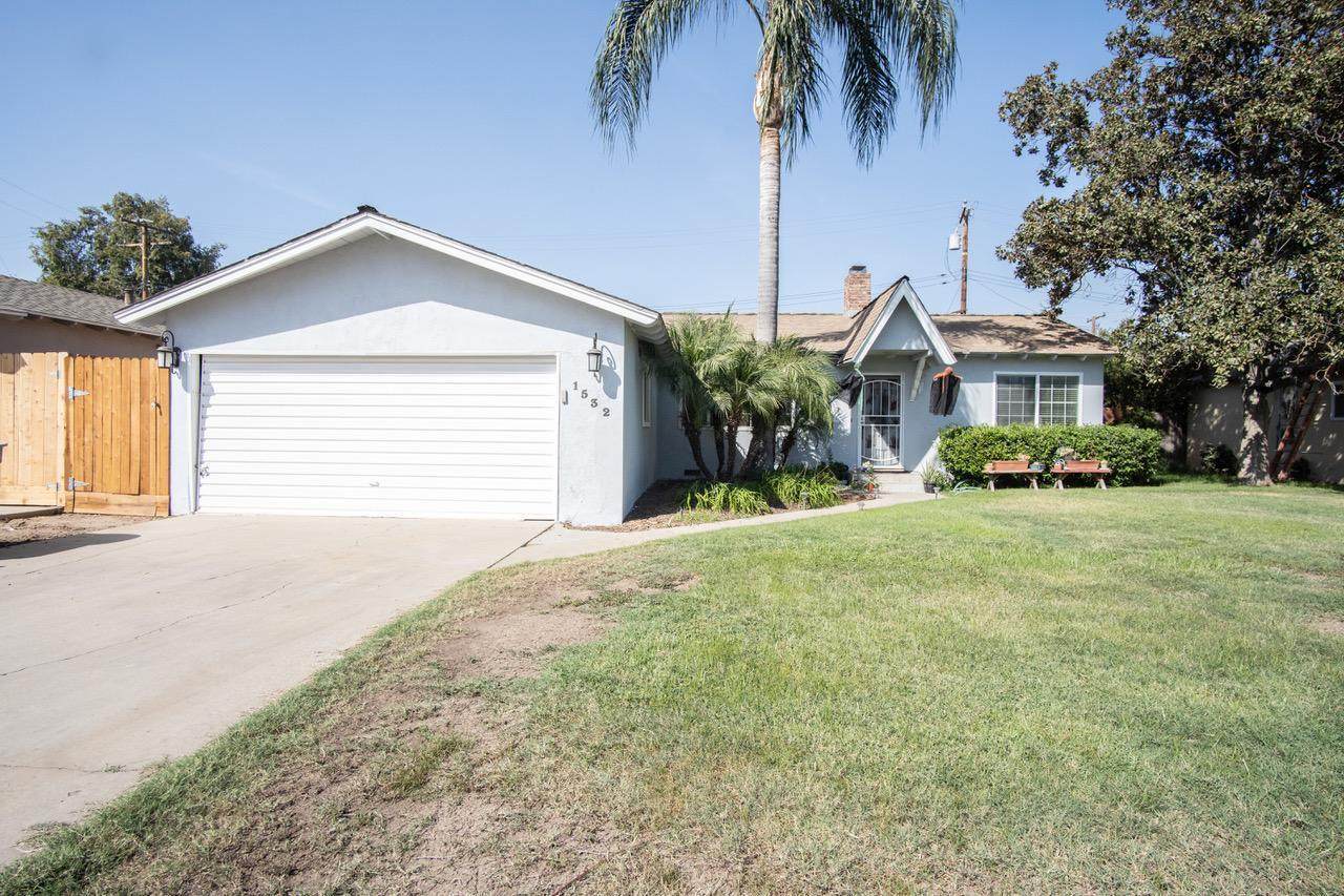 1532 Victor Avenue - Photo 1