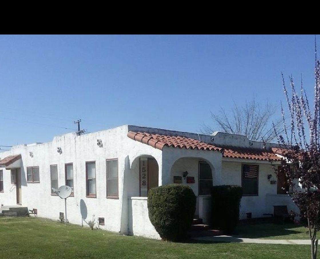 1526 Hale Avenue - Photo 1