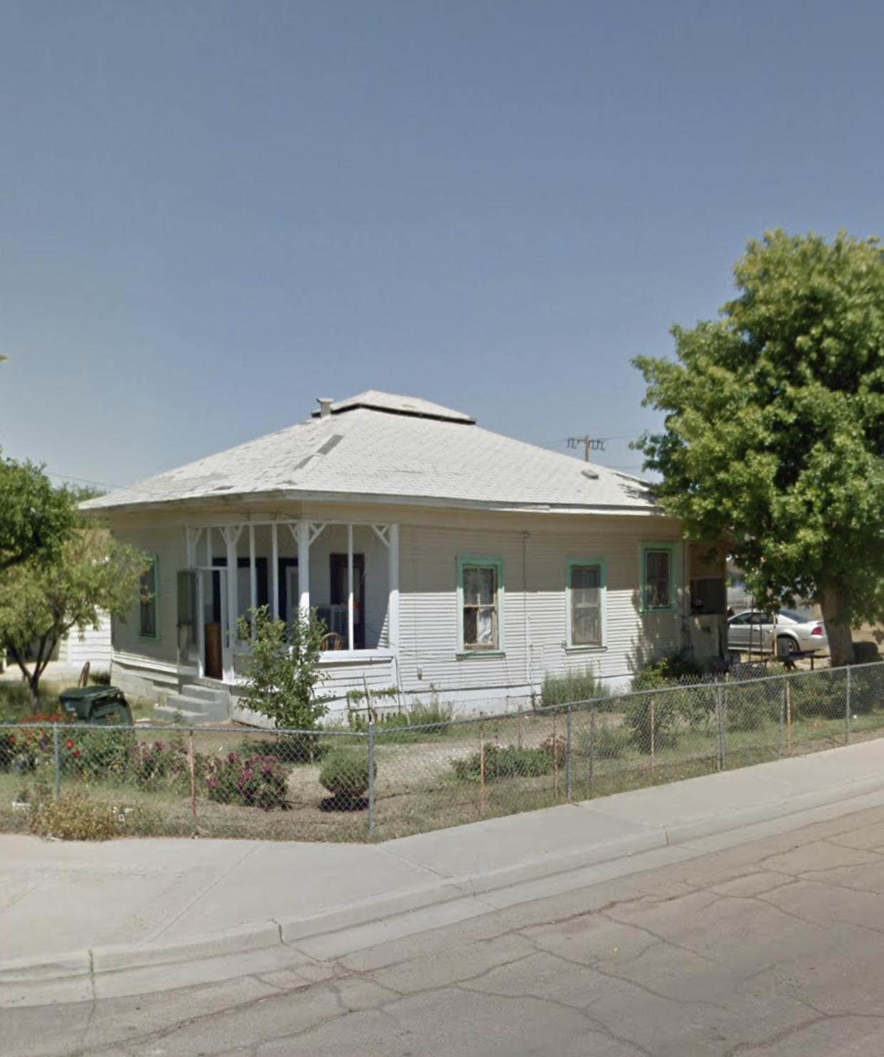 609 Stanislaus Street - Photo 1