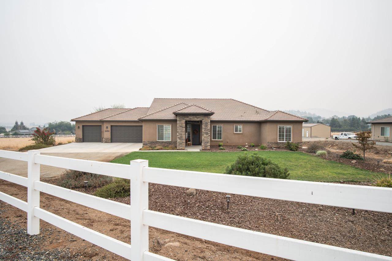 16582 Deer Creek Drive - Photo 1
