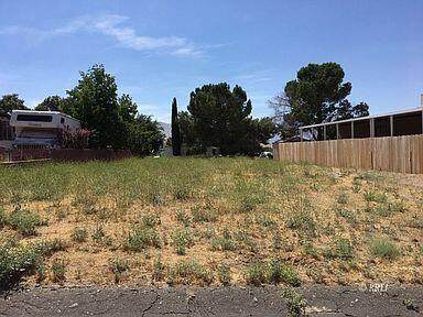 5009 Cherokee Court - Photo 1