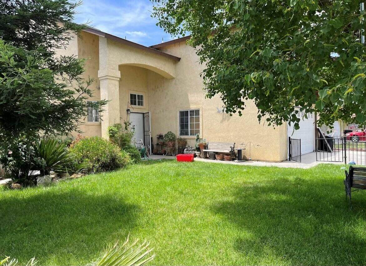 2711 Yosemite Court - Photo 1