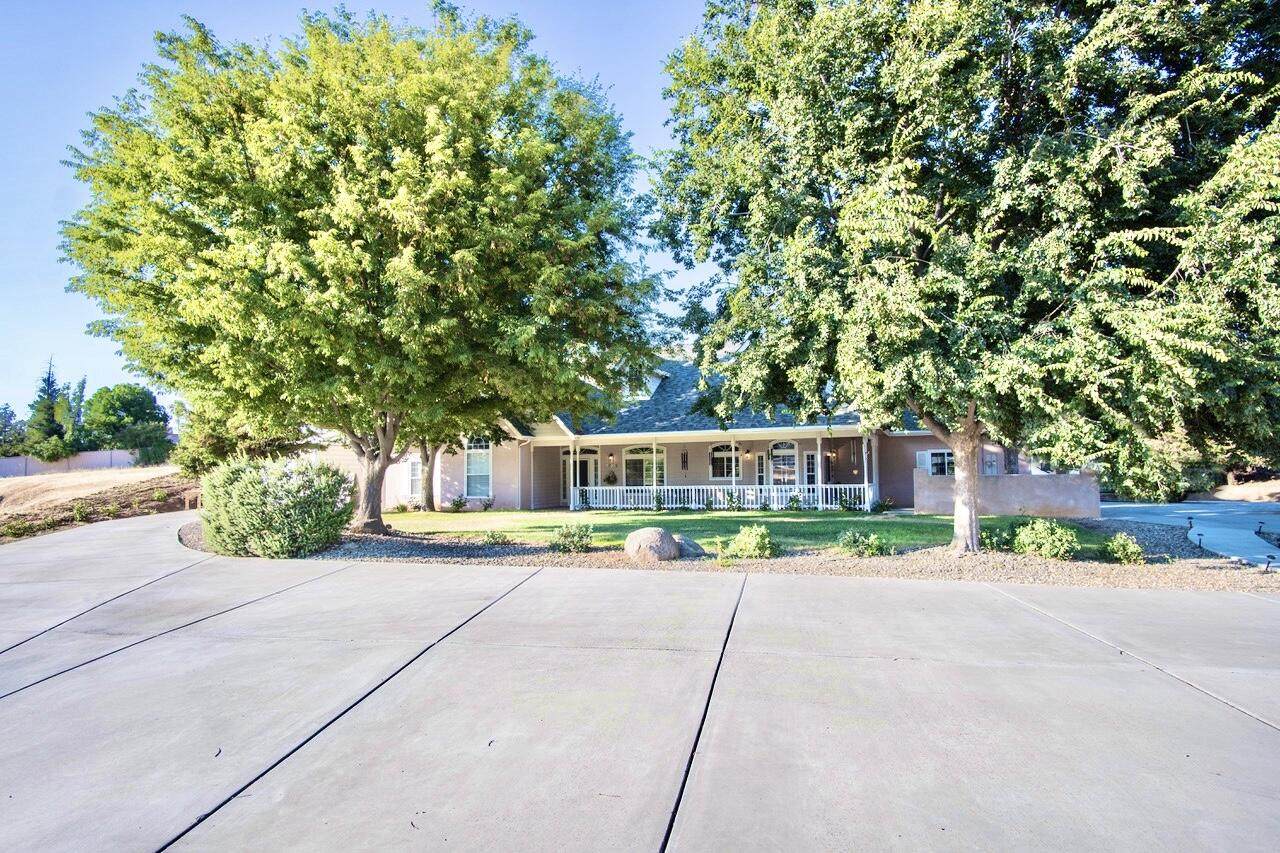 32350 Appaloosa Drive - Photo 1