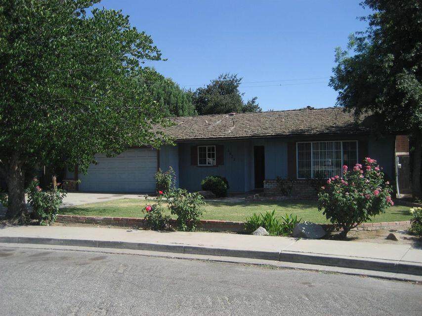 1627 Paradise Avenue - Photo 1
